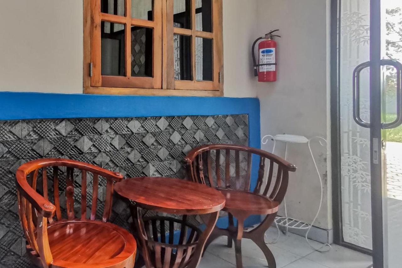 Reddoorz Near Pantai Pancer Door Pacitan Ξενοδοχείο Εξωτερικό φωτογραφία