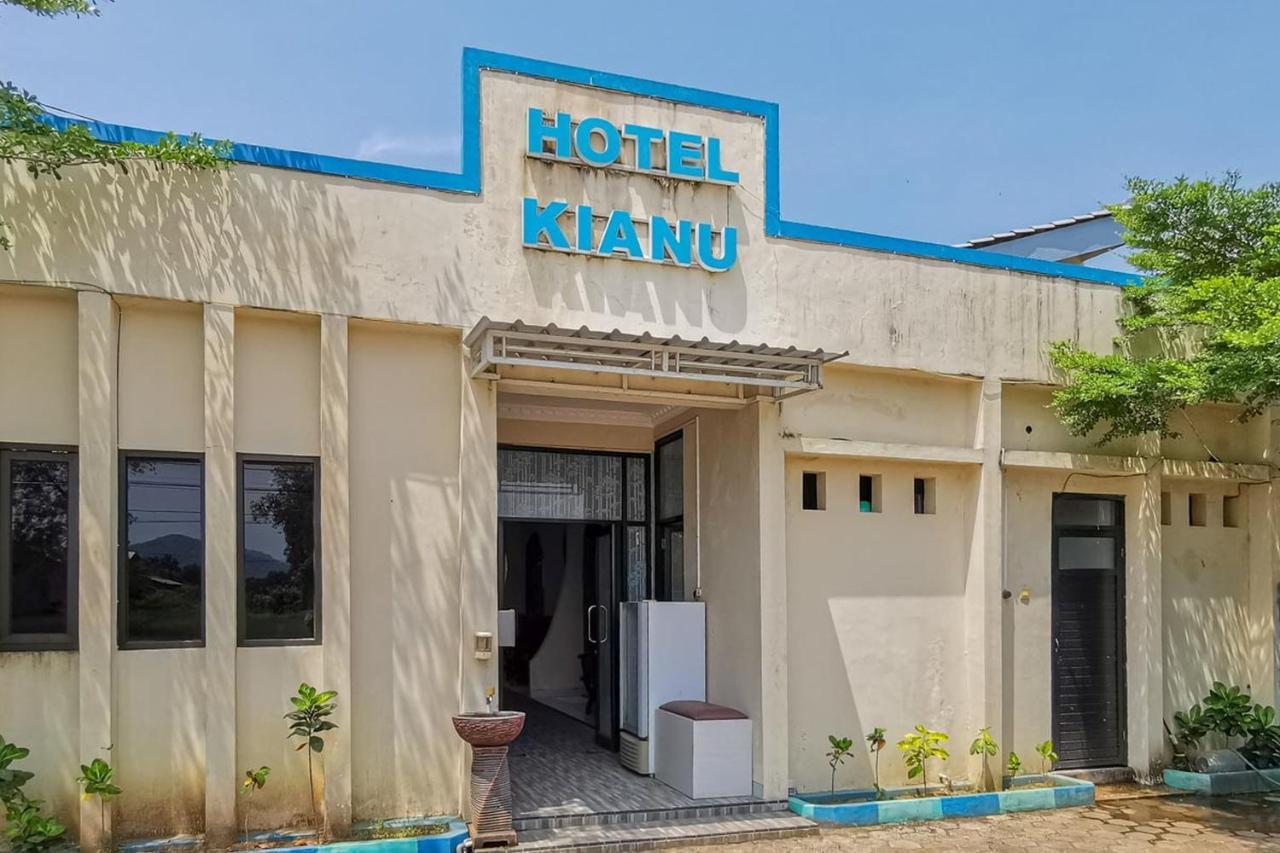 Reddoorz Near Pantai Pancer Door Pacitan Ξενοδοχείο Εξωτερικό φωτογραφία