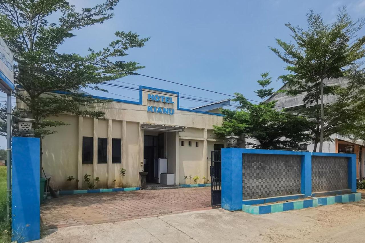 Reddoorz Near Pantai Pancer Door Pacitan Ξενοδοχείο Εξωτερικό φωτογραφία